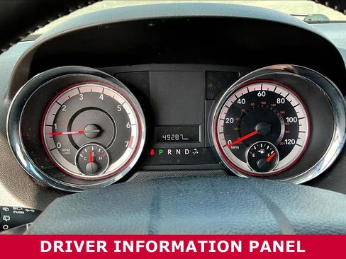 Used 2020 Dodge Grand Caravan SXT FWD image 13