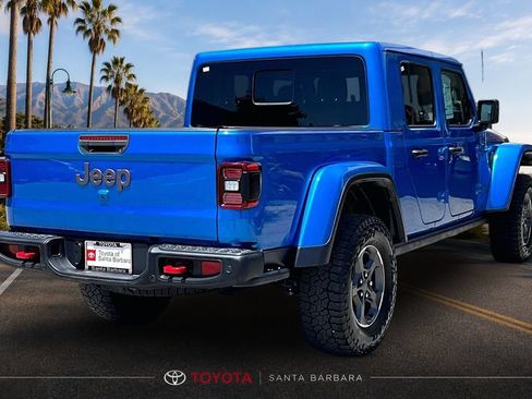 Used 2022 Jeep Gladiator Rubicon AWD/4WD image 5
