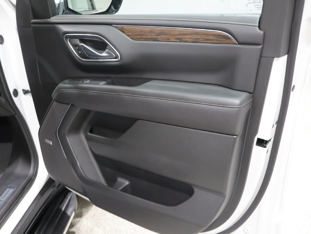 Used 2024 Chevrolet Tahoe Premier AWD/4WD image 27