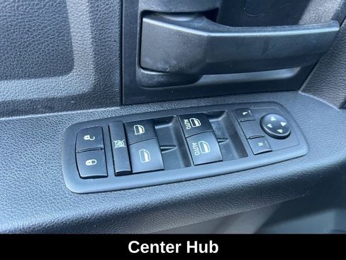 Used 2018 RAM 1500 Express w/ Express Value Package image 25