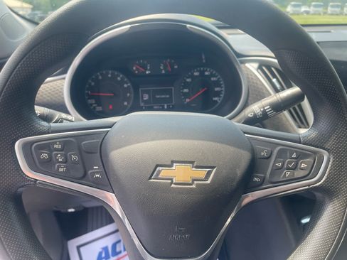 Used 2023 Chevrolet Malibu LT w/ Driver Confidence Package FWD image 15
