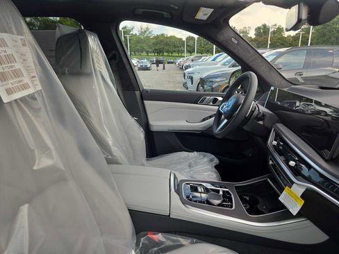 New 2026 BMW X5 xDrive50e AWD/4WD image 11