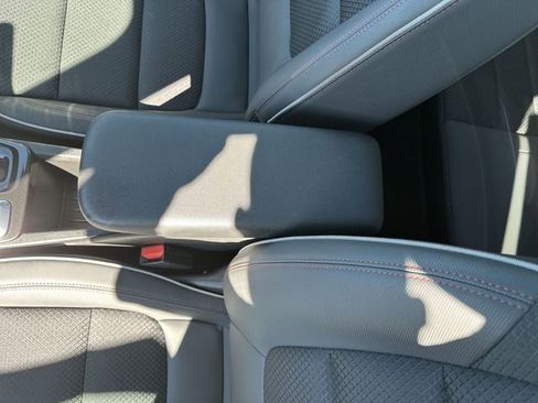 Used 2023 Chevrolet TrailBlazer RS w/ Sun and Liftgate Package image 25