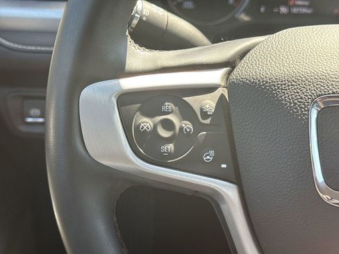 Certified 2023 GMC Acadia SLT w/ Elevation Edition image 19