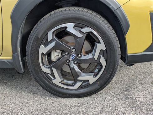 Used 2022 Subaru Crosstrek 2.5i Limited w/ Moonroof Package 2 image 11