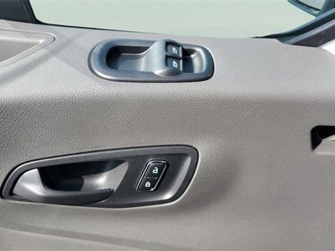 New 2025 Ford Transit 250 Low Roof image 16
