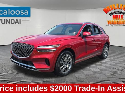 Used 2025 Genesis GV70 2.5T AWD/4WD image 3