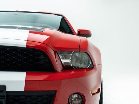 Used 2010 Ford Mustang Shelby GT500 image 7