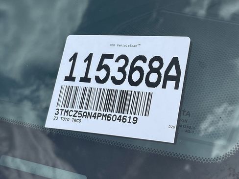 Used 2023 Toyota Tacoma TRD Off-Road w/ Technology Package image 14