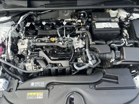 Used 2025 Toyota Corolla SE w/ SE Premium Package FWD image 20
