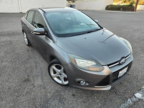 Used 2013 Ford Focus Titanium image 3