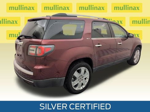 Used 2017 GMC Acadia Limited SLT image 4