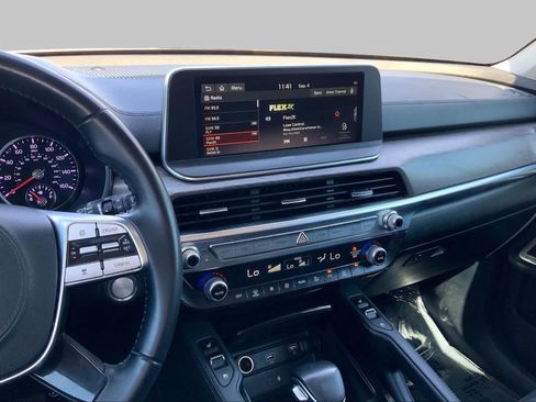 Used 2020 Kia Telluride EX w/ EX Premium Package FWD image 7