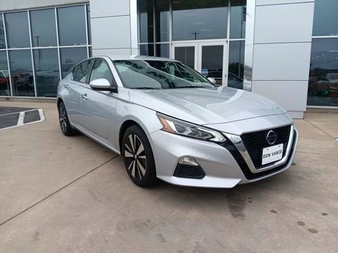 Used 2022 Nissan Altima 2.5 SV image 8