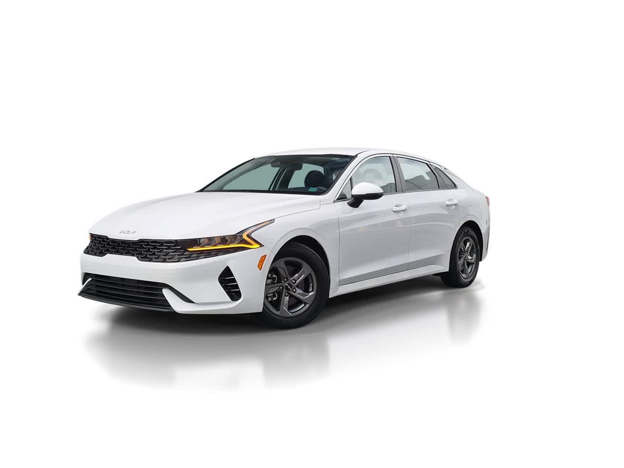 Used 2023 Kia K5 LXS FWD image 4