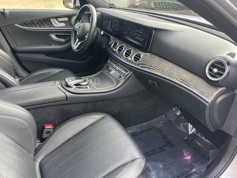 Used 2020 Mercedes-Benz E 350 Sedan image 46