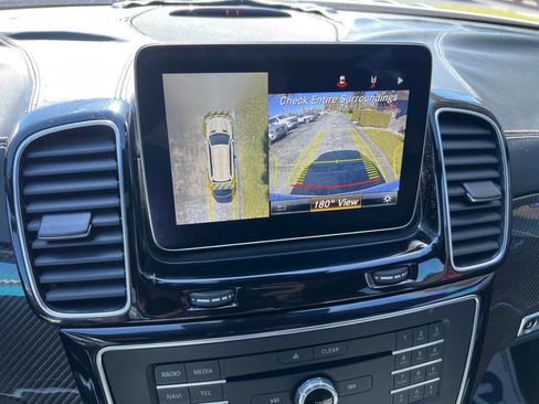 Used 2018 Mercedes-Benz GLS 63 AMG 4MATIC image 17