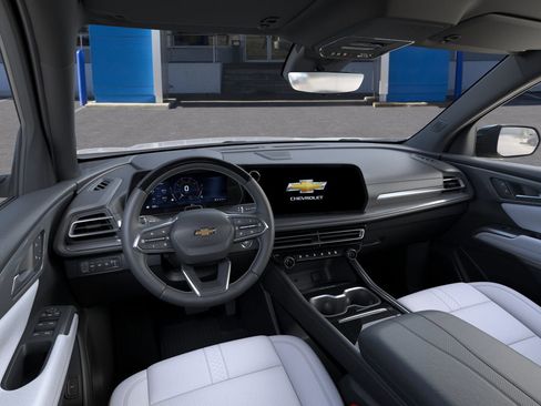 New 2026 Chevrolet Traverse High Country w/ LPO, Floor Liner Package image 39