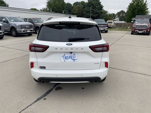 Used 2023 Ford Escape ST-Line Elite w/ Premium Technology Package AWD/4WD image 13