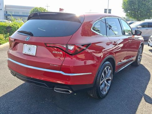 Certified 2023 Acura MDX SH-AWD w/ Technology Package image 6