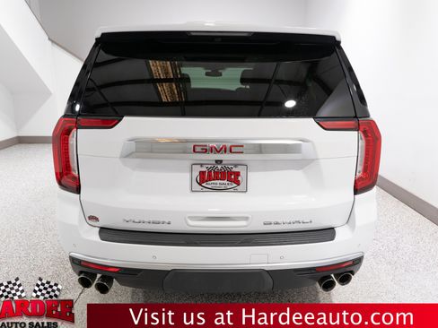 Used 2021 GMC Yukon XL Denali AWD/4WD image 4