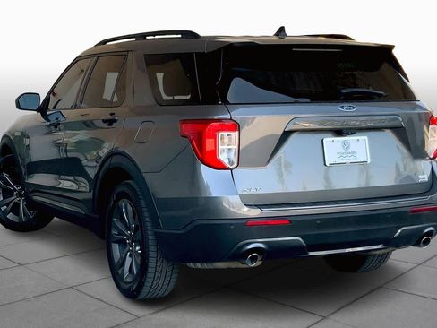 Used 2021 Ford Explorer XLT w/ Equipment Group 202A image 24