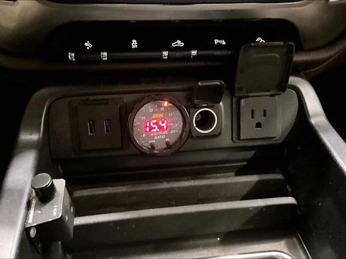 Used 2017 Chevrolet Silverado 1500 LTZ Z71 w/ LTZ Plus Package image 30