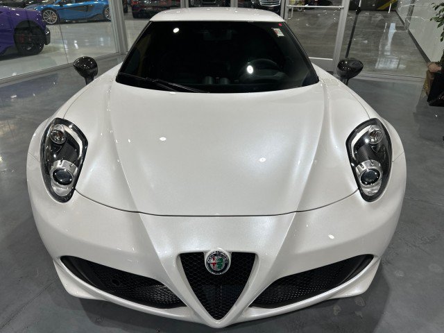 Used 2017 Alfa Romeo 4C Coupe w/ Coupe Track Package 1 RWD image 15