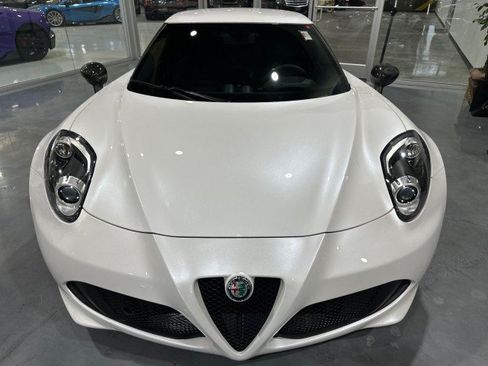 Used 2017 Alfa Romeo 4C Coupe w/ Coupe Track Package 1 RWD image 15