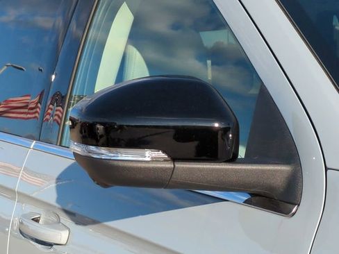 New 2026 Ford Expedition Max Platinum w/ Platinum Ultimate Package image 12