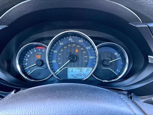 Used 2016 Toyota Corolla LE image 26