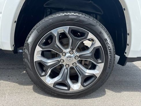 Used 2022 RAM 1500 Limited AWD/4WD image 24