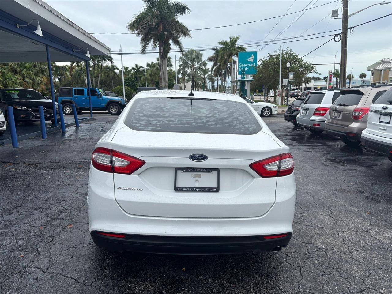 Used 2016 Ford Fusion S FWD image 4