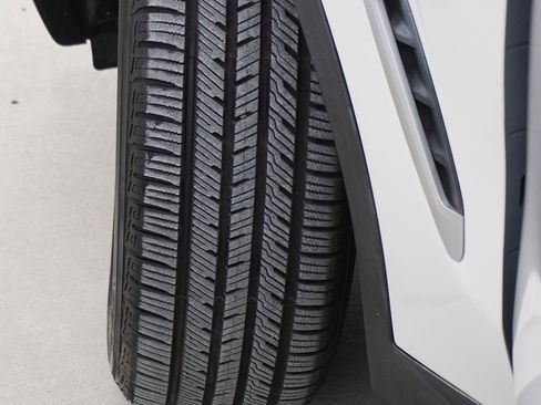 Used 2019 BMW X3 sDrive30i w/ Driving Assistance Package image 5