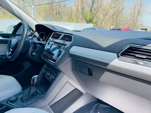 Used 2020 Volkswagen Tiguan S w/ 3rd Row Seat Package image 11