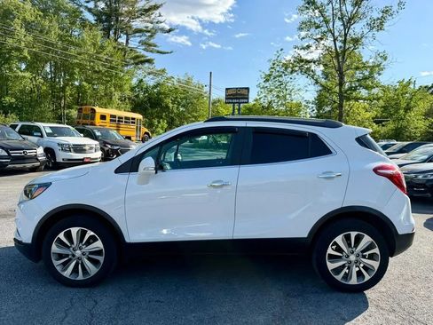 Used 2019 Buick Encore Preferred AWD/4WD image 5