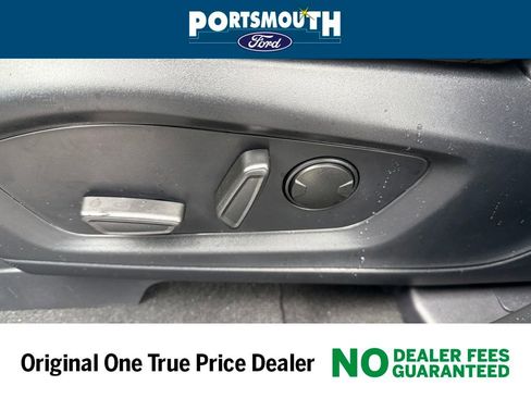 New 2026 Ford Explorer Active w/ Active Comfort Package image 25