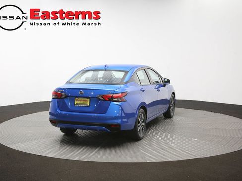 Used 2022 Nissan Versa SV FWD image 38