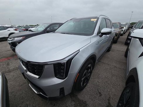 Used 2025 Kia Sorento EX w/ EX Panoramic Sunroof Package FWD image 2
