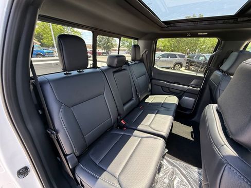 New 2025 Ford F150 Lariat w/ Equipment Group 501A Mid image 30