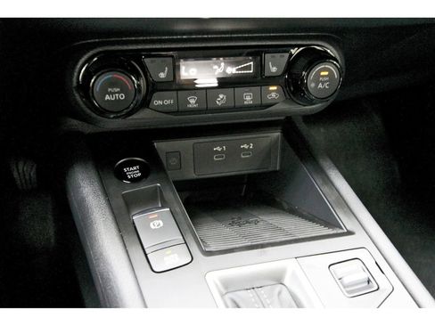 New 2026 Nissan Kicks SV w/ SV Premium Package FWD image 25