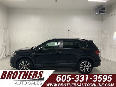Used 2024 Volkswagen Taos SE