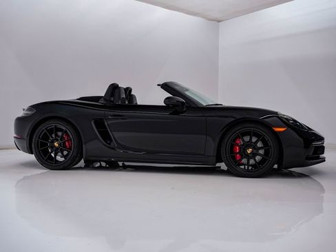 Certified 2025 Porsche 718 Boxster GTS RWD image 9