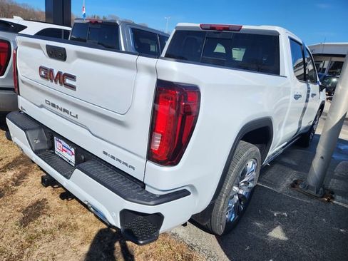 New 2026 GMC Sierra 1500 Denali AWD/4WD image 4