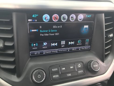 Used 2018 GMC Acadia SLT FWD image 13