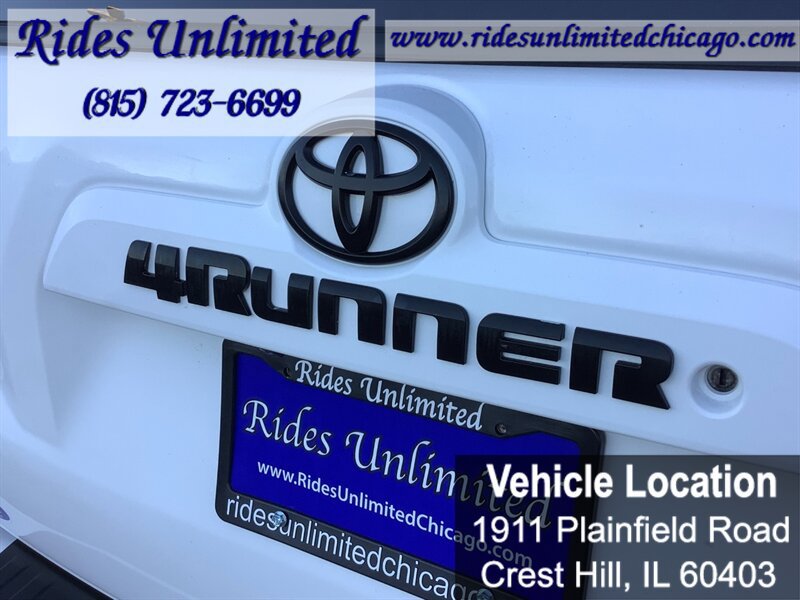 Used 2014 Toyota 4Runner SR5 AWD/4WD image 40