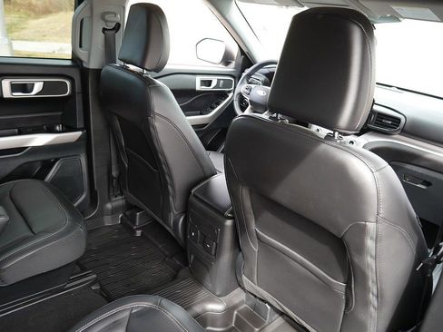 Used 2023 Ford Explorer XLT w/ Equipment Group 202A image 59