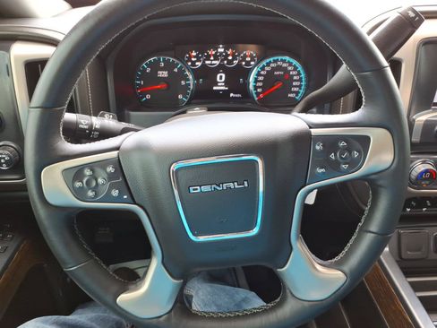Used 2018 GMC Sierra 1500 Denali w/ Denali Ultimate Package AWD/4WD image 22