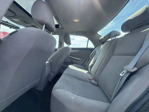 Used 2012 Toyota Corolla LE w/ Premium Pkg FWD image 24
