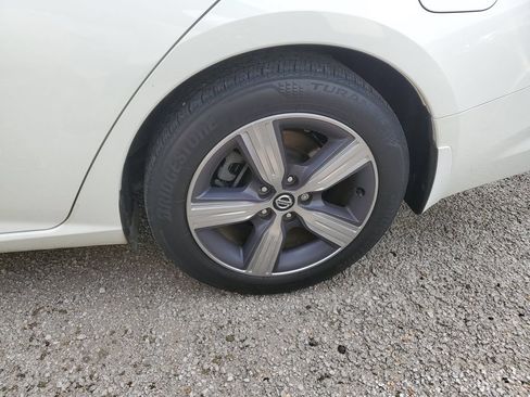Used 2020 Nissan Altima 2.5 S FWD image 11